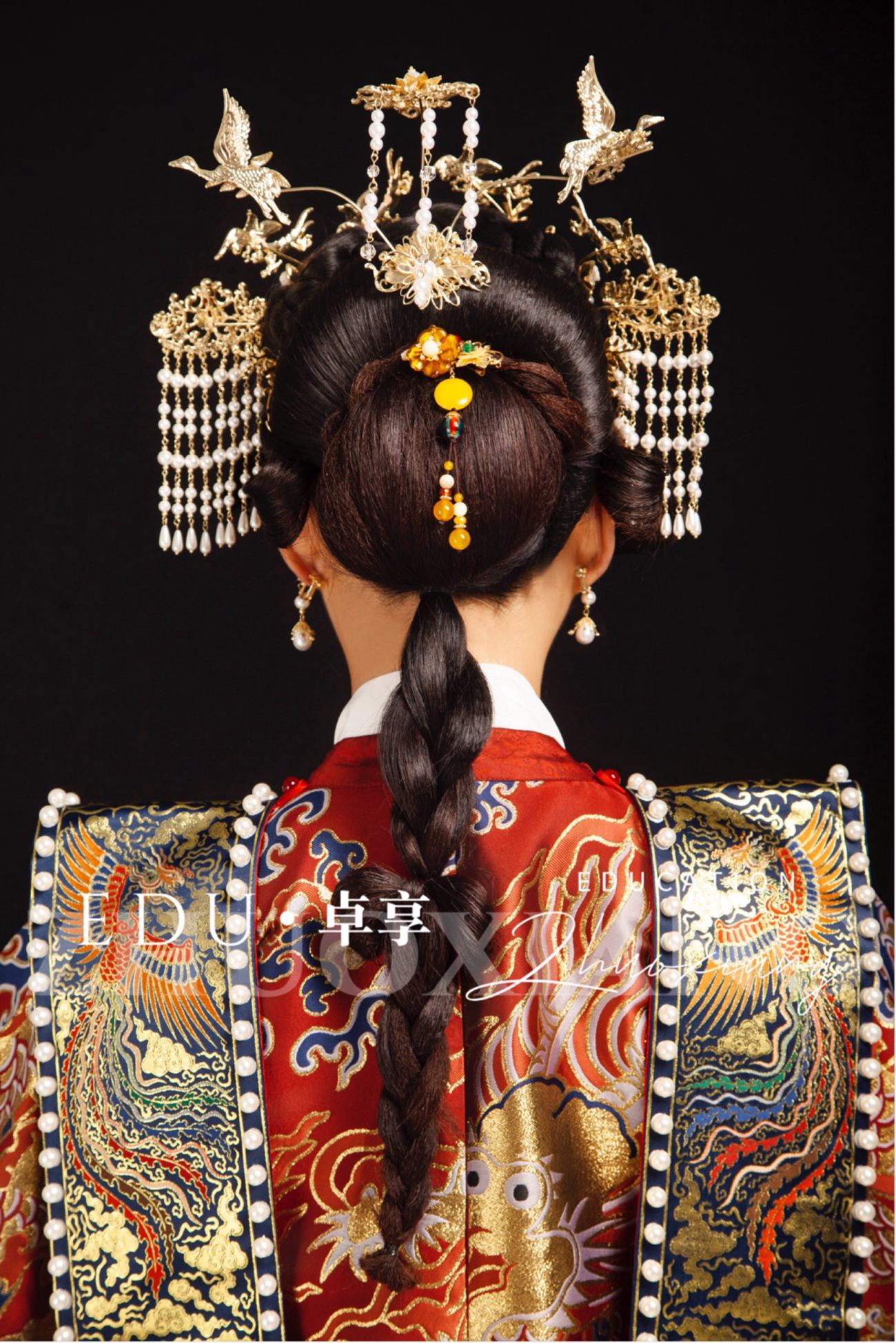 兰州化妆美发学校卓享教育新中式汉服造型