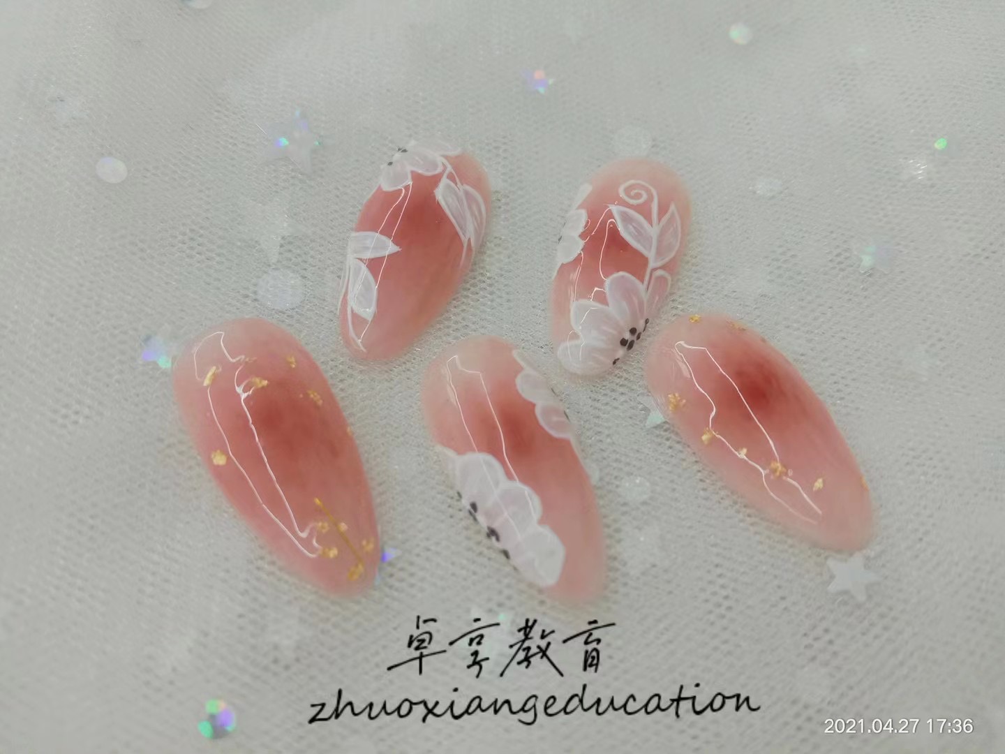 兰州化妆美发学校卓享教育美甲班学员作品